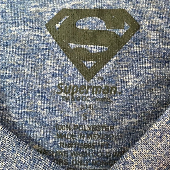 Superman t shirt - Picture 3 of 3
